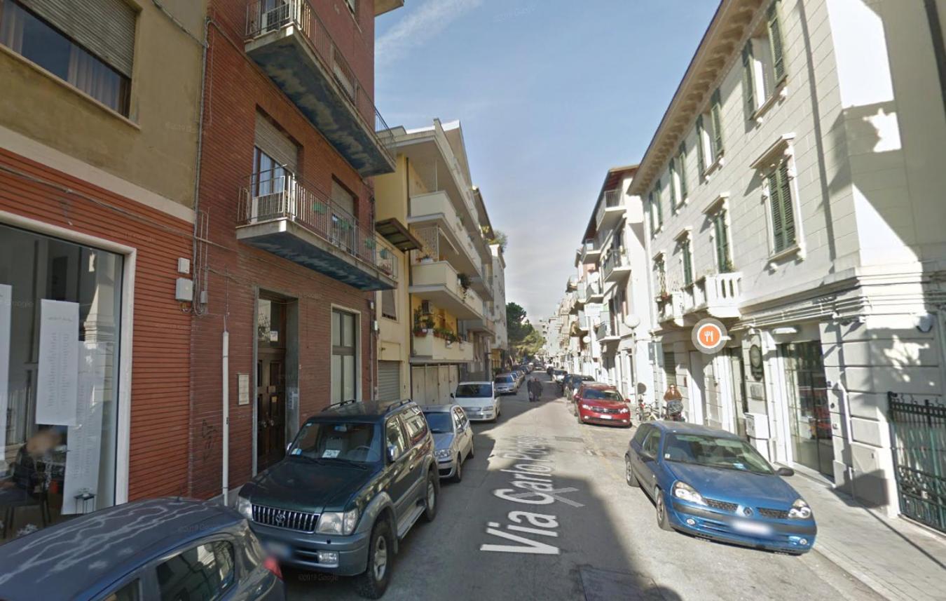Buscine Home Pescara Centro - Palma Gratuita In Lido Attrezzato Exterior photo