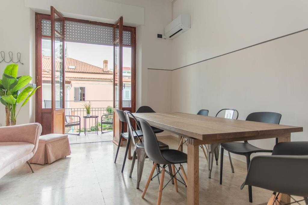 Buscine Home Pescara Centro - Palma Gratuita In Lido Attrezzato Exterior photo