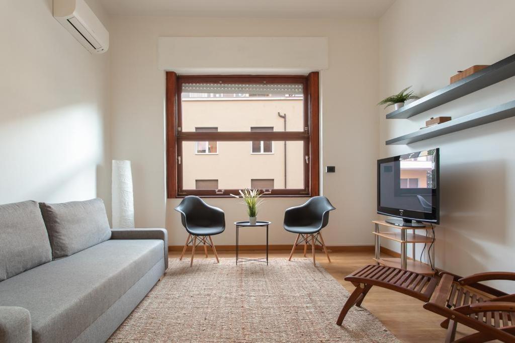 Buscine Home Pescara Centro - Palma Gratuita In Lido Attrezzato Exterior photo